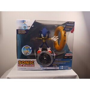 Sonic the Hedgehog-Remote Control Vehicle w/Light Up Wheels & Gold Ring